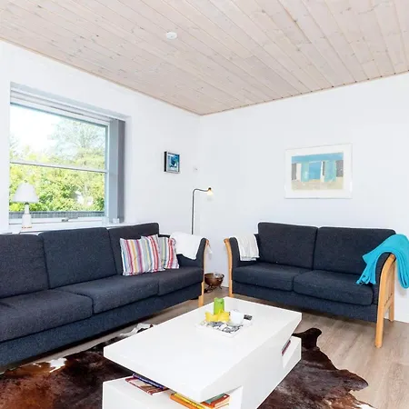 בית נופש 6 Person In Hjorring-by Traum